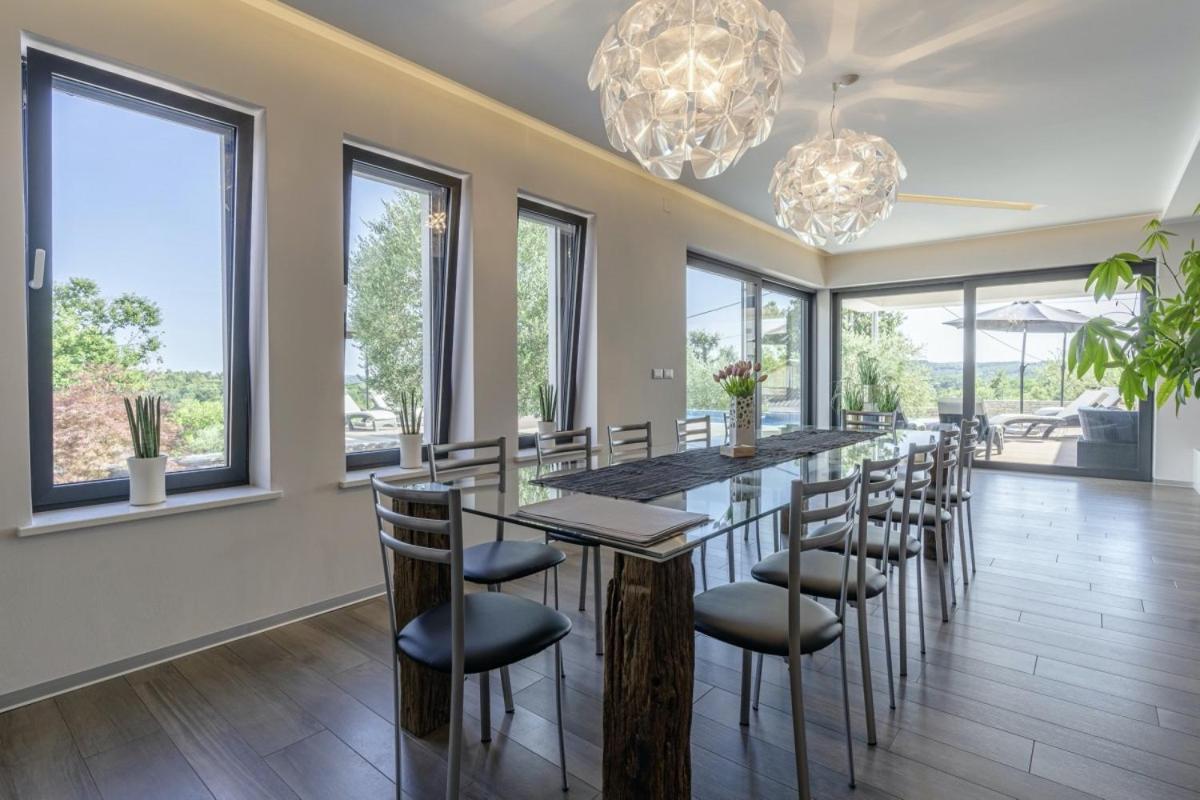 Villa Pedena In Sveta Katarina - Haus Fuer 8-10 Personen Benazici Exteriér fotografie