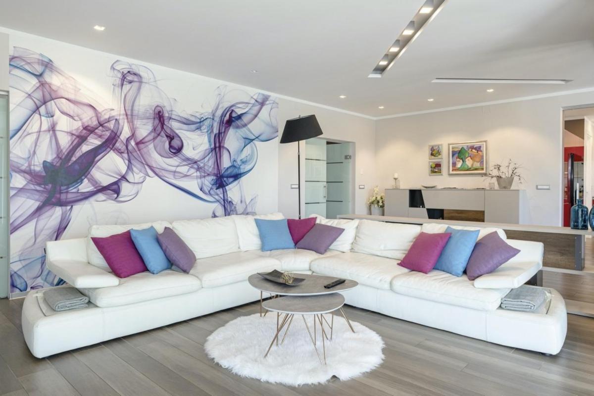 Villa Pedena In Sveta Katarina - Haus Fuer 8-10 Personen Benazici Exteriér fotografie